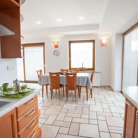 Апартаменты Ajdi *